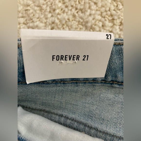 NWT Forever 21 skirt light denim sz 27 - Picture 6 of 7